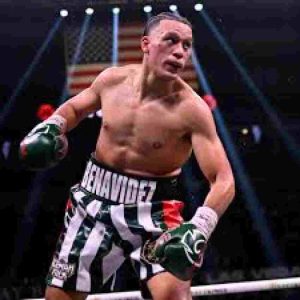 20250321 224639 845600069 300x300 - David Benavidez Rejects Callum Smith April 8